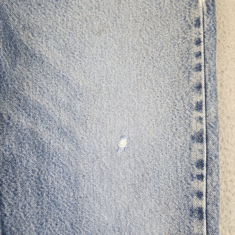 Levis Jeans Mens 34x30 Blue Denim Straight Leg 505 Mid Rise Classic American - Picture 2 of 15